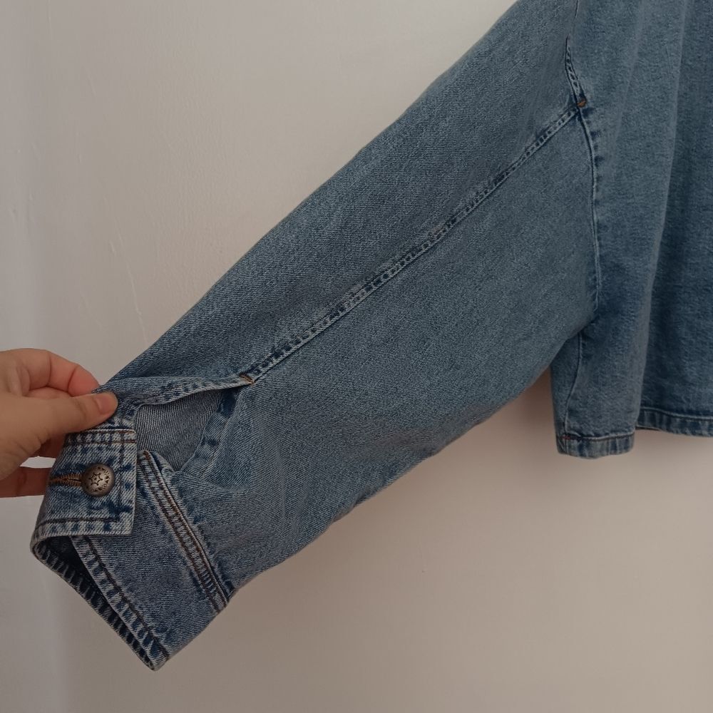 Xirena Blue Jay Paley Cropped Denim Jacket - Size L Transitional NWT Streetwear - Picture 7 of 10